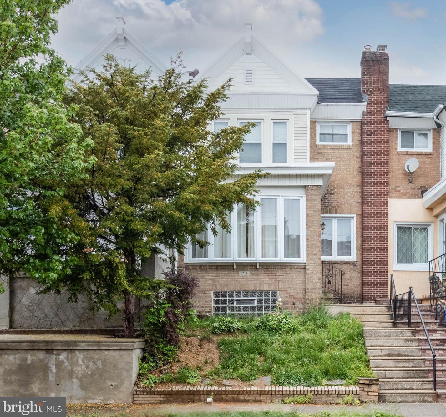 1713 68th Ave, Philadelphia PA  19126-2607 exterior