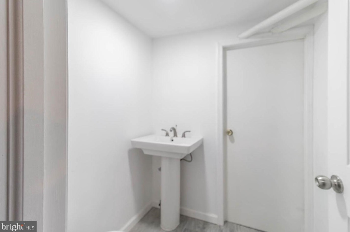 1713 68th Ave, Philadelphia PA  19126-2607 exterior