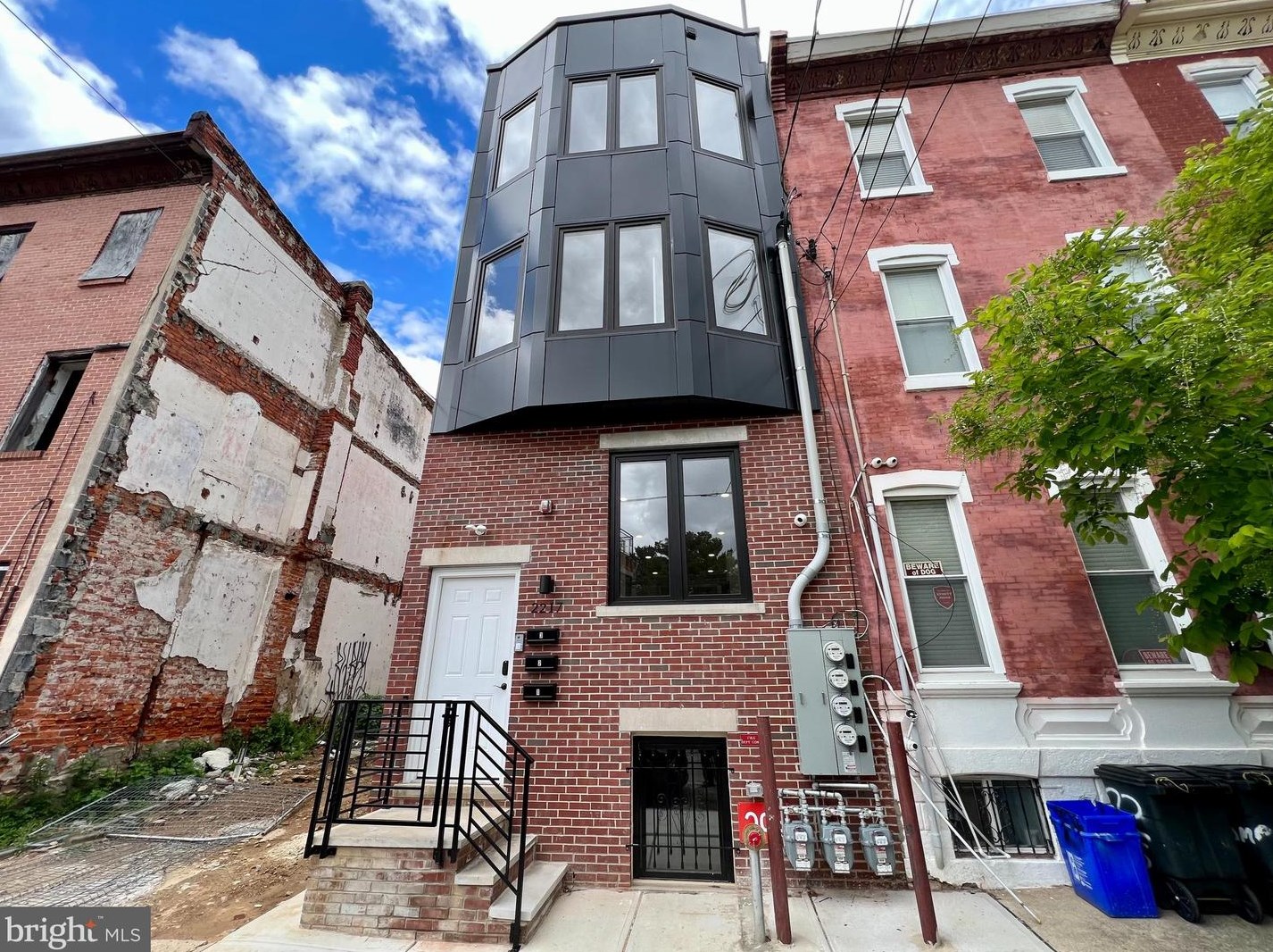 2217 W Thompson St #1, Philadelphia, PA 19121