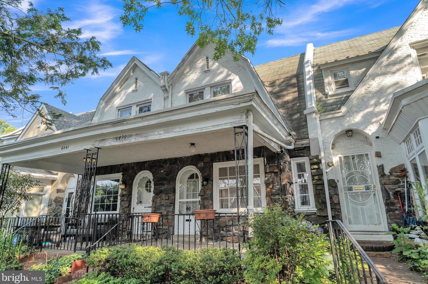 6439 Morris Park Rd, Philadelphia, PA 19151-2404