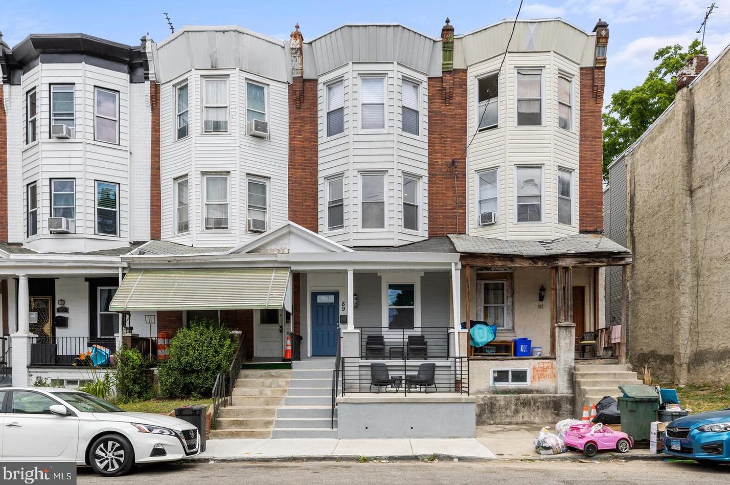 89 Duval St, Philadelphia, PA 19144-1903