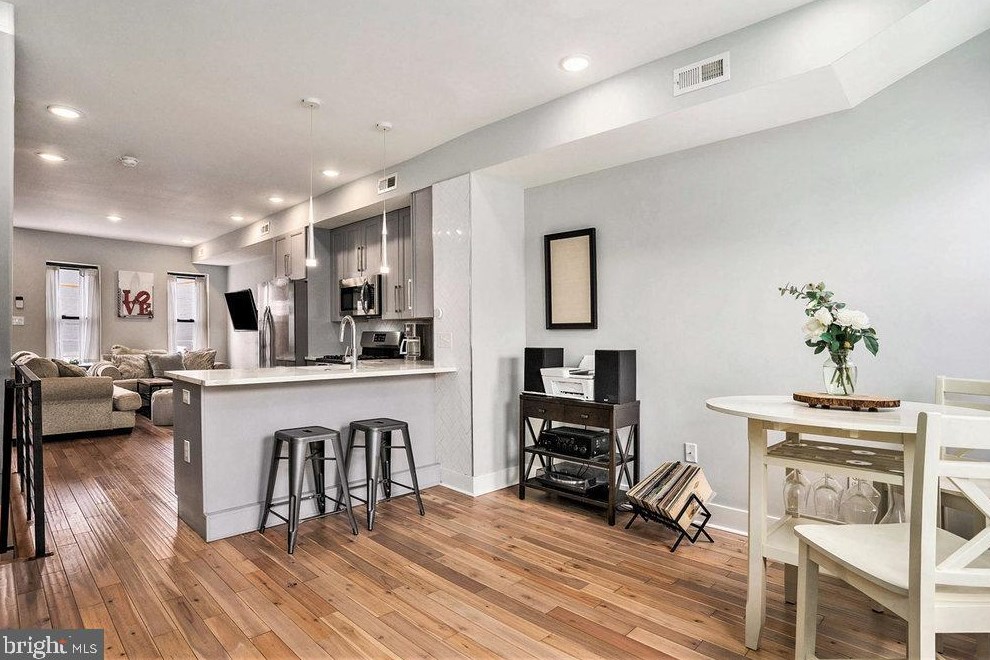 1306 25th St, Philadelphia PA 19121-4714 exterior