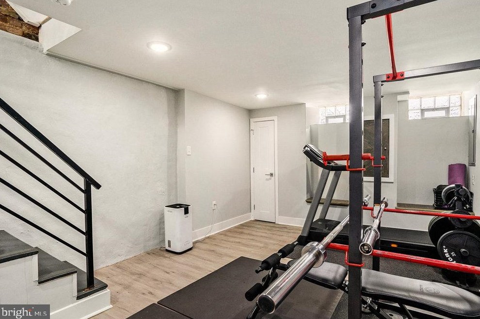 1306 25th St, Philadelphia PA 19121-4714 exterior