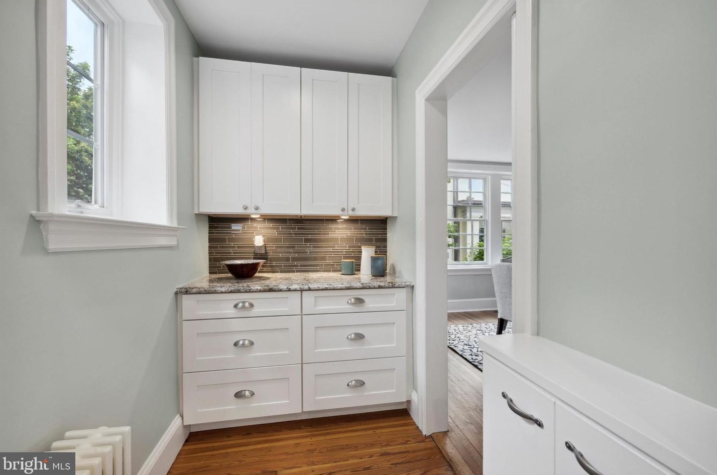 8713 Shawnee St, Philadelphia PA 19118-3804 exterior