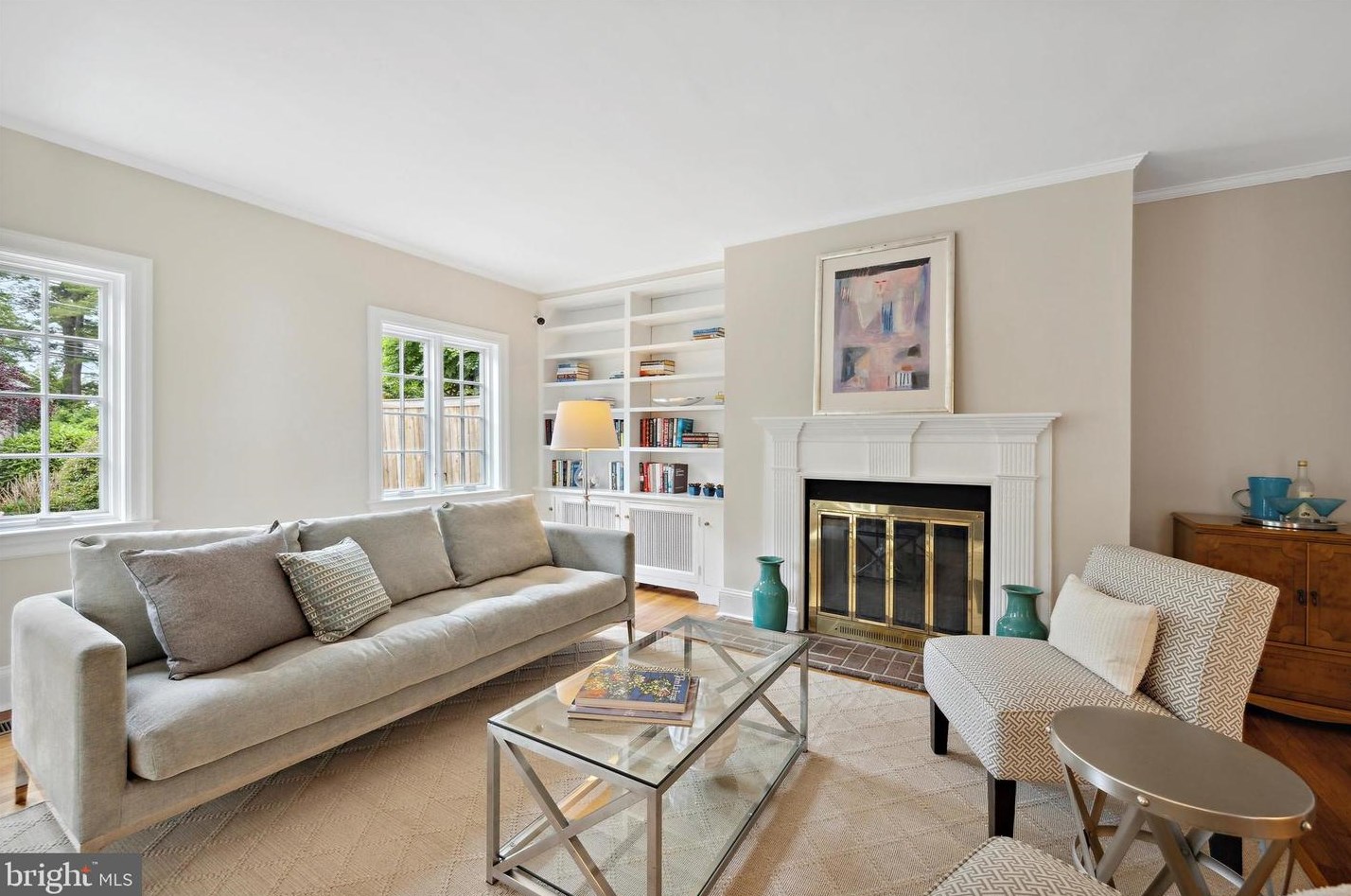 8713 Shawnee St, Philadelphia, PA 19118-3709