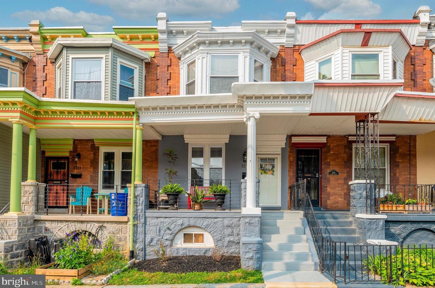 1113 Divinity St, Philadelphia PA  19143-4301 exterior
