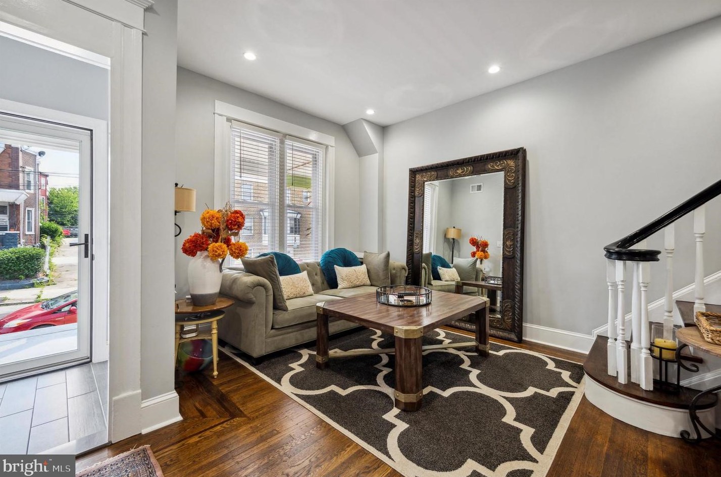 1113 Divinity St, Philadelphia PA  19143-4301 exterior
