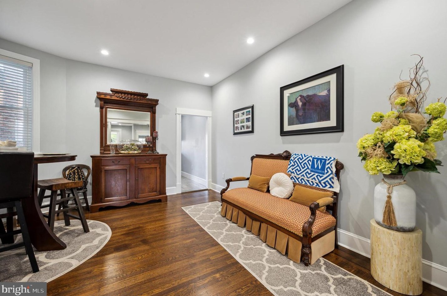 1113 Divinity St, Philadelphia PA  19143-4301 exterior