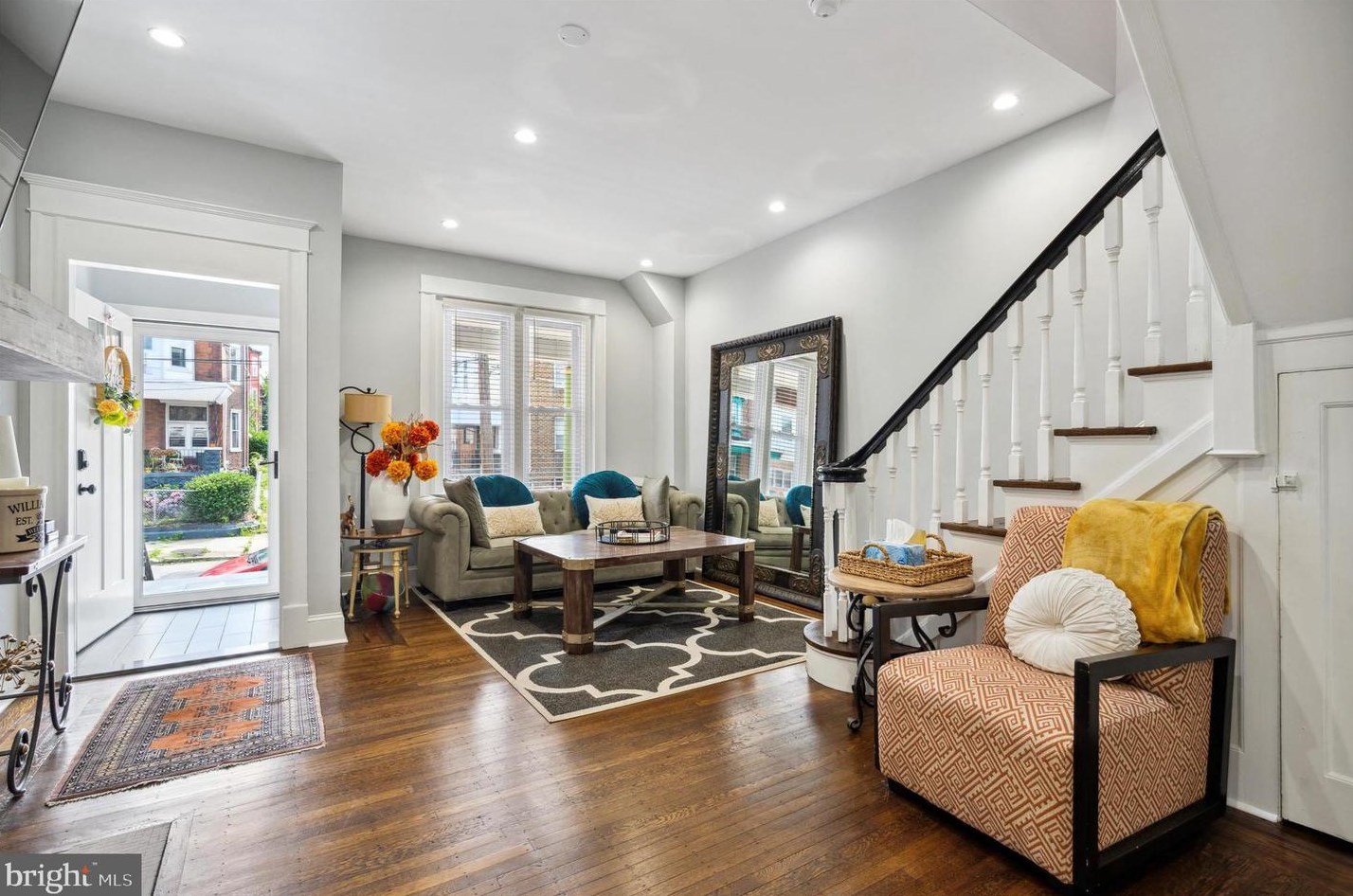 1113 Divinity St, Philadelphia PA  19143-4301 exterior