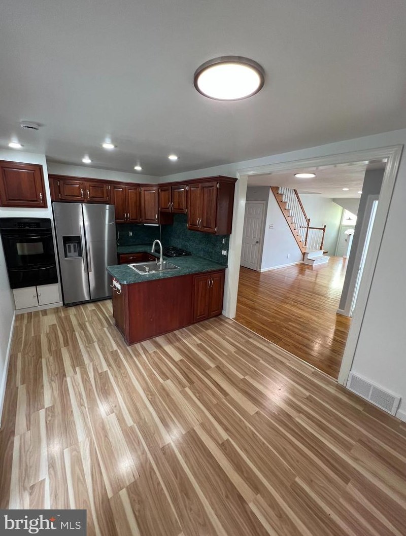 10808 Modena Ter, Philadelphia, PA 19154