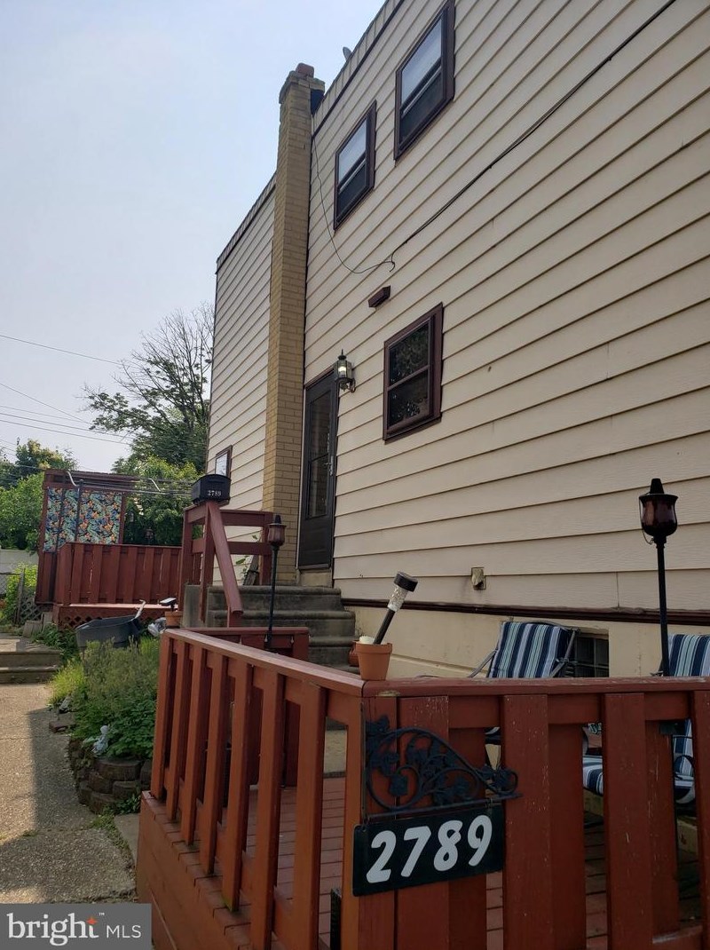 2789 Welsh Rd, Philadelphia, PA 19152-1618