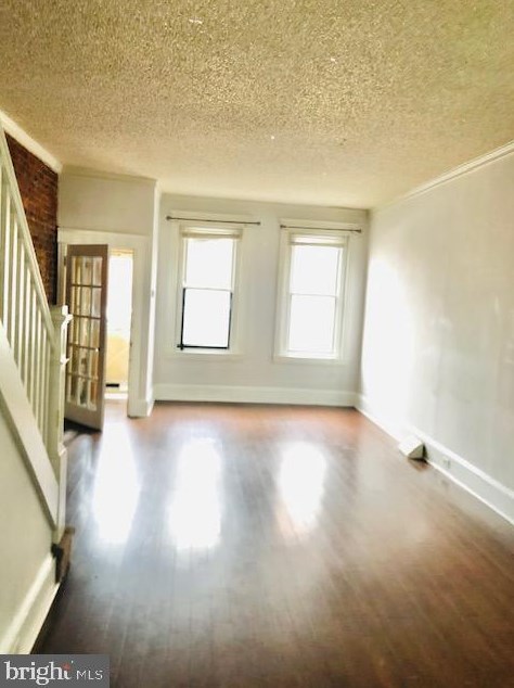 3191 Thompson St, Philadelphia, PA 19134-5127