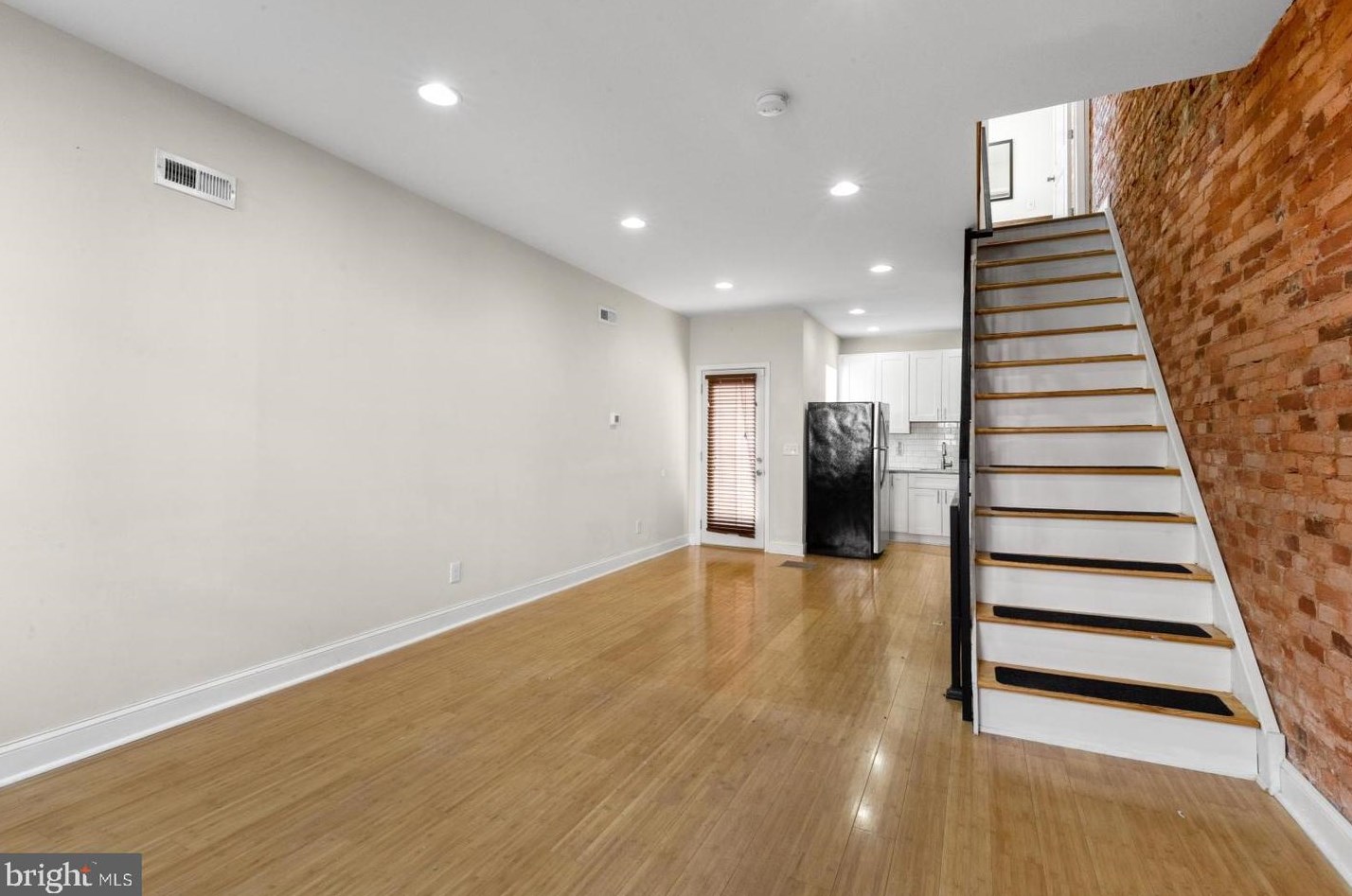 2510 Ingersoll St, Philadelphia, PA 19121