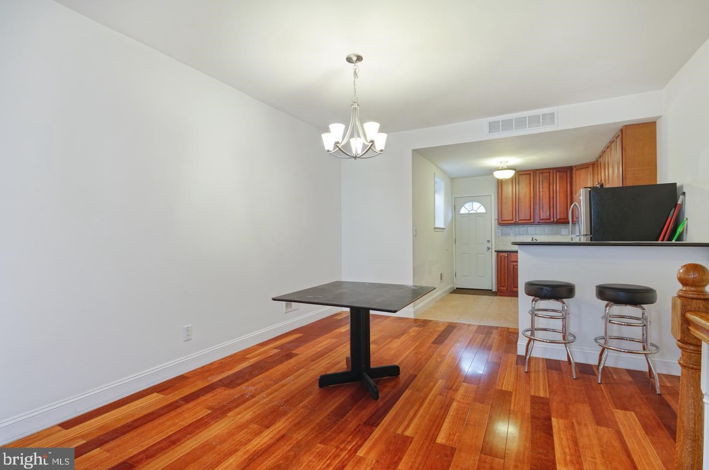 1628 S Lawrence St, Philadelphia, PA 19122