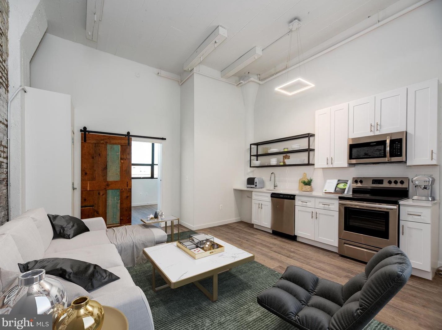 1201 Jackson St #551, Philadelphia, PA 19148