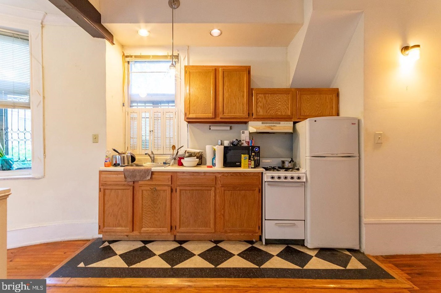 3511 Baring St #1d, Philadelphia, PA 19104