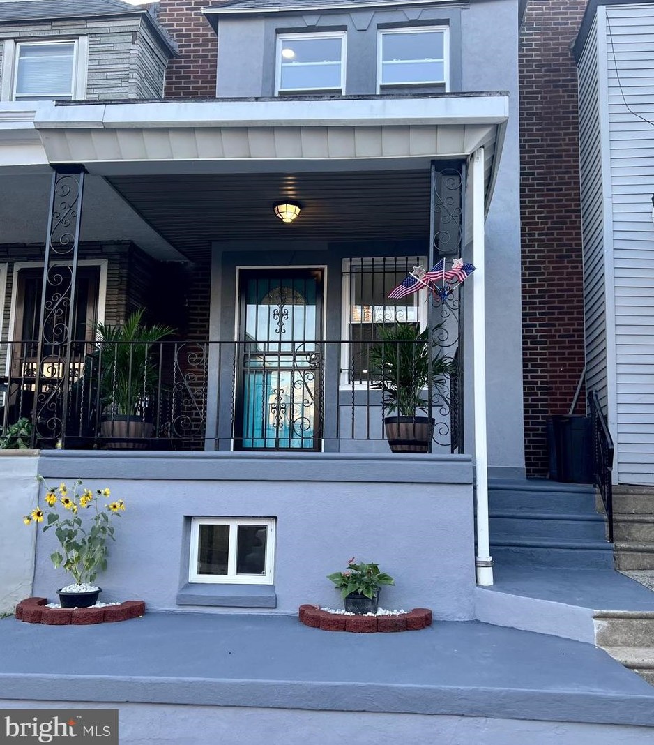 4050 Glendale St, Philadelphia, PA 19124-5320
