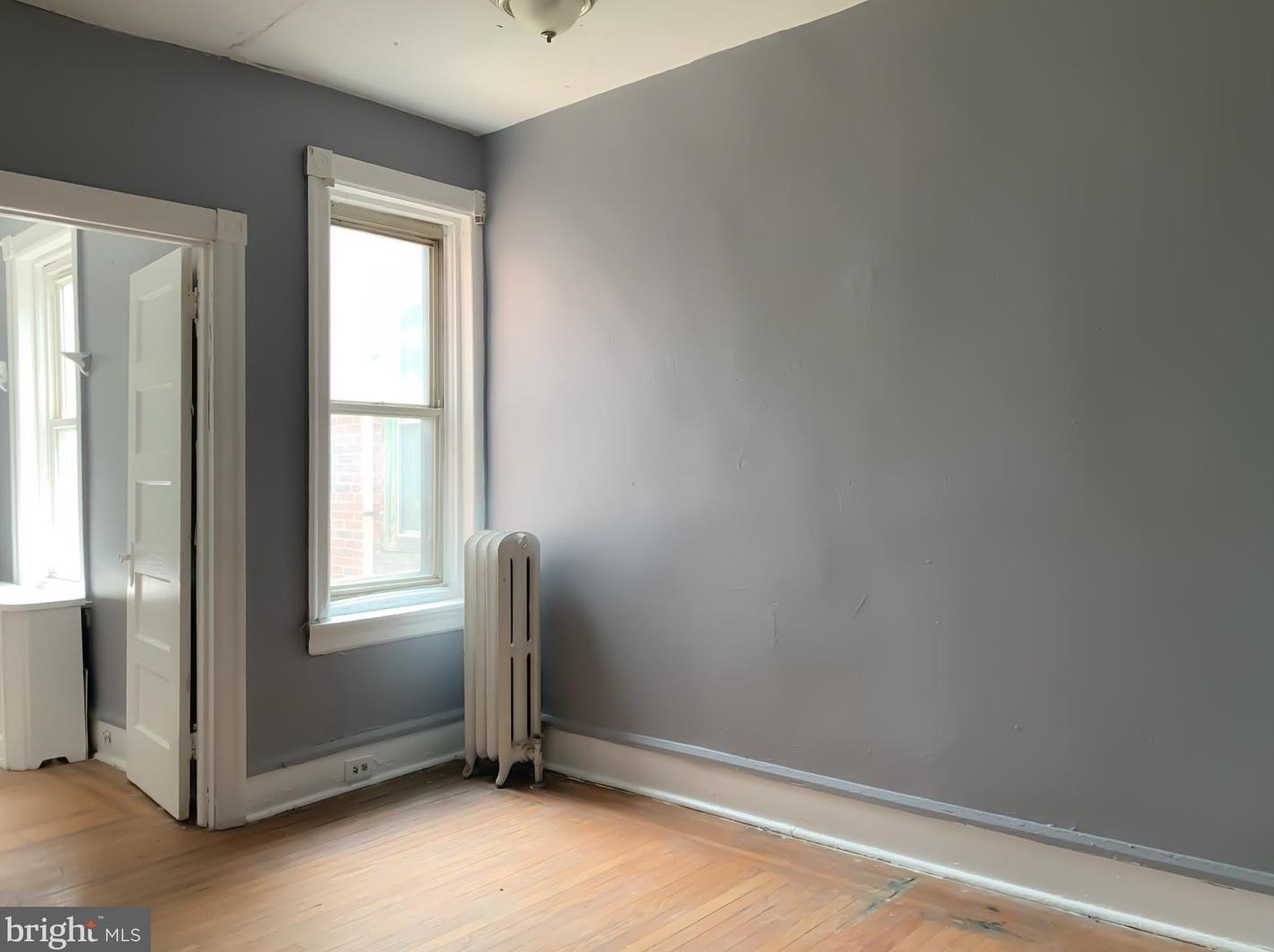 5526 Greenway Ave, Philadelphia PA  19143-5620 exterior