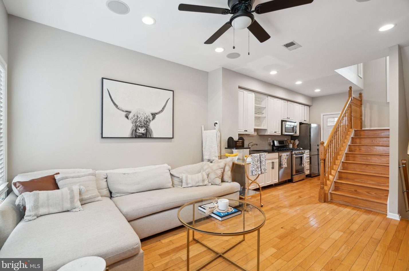 2357 Montrose St, Philadelphia, PA 19146-2531