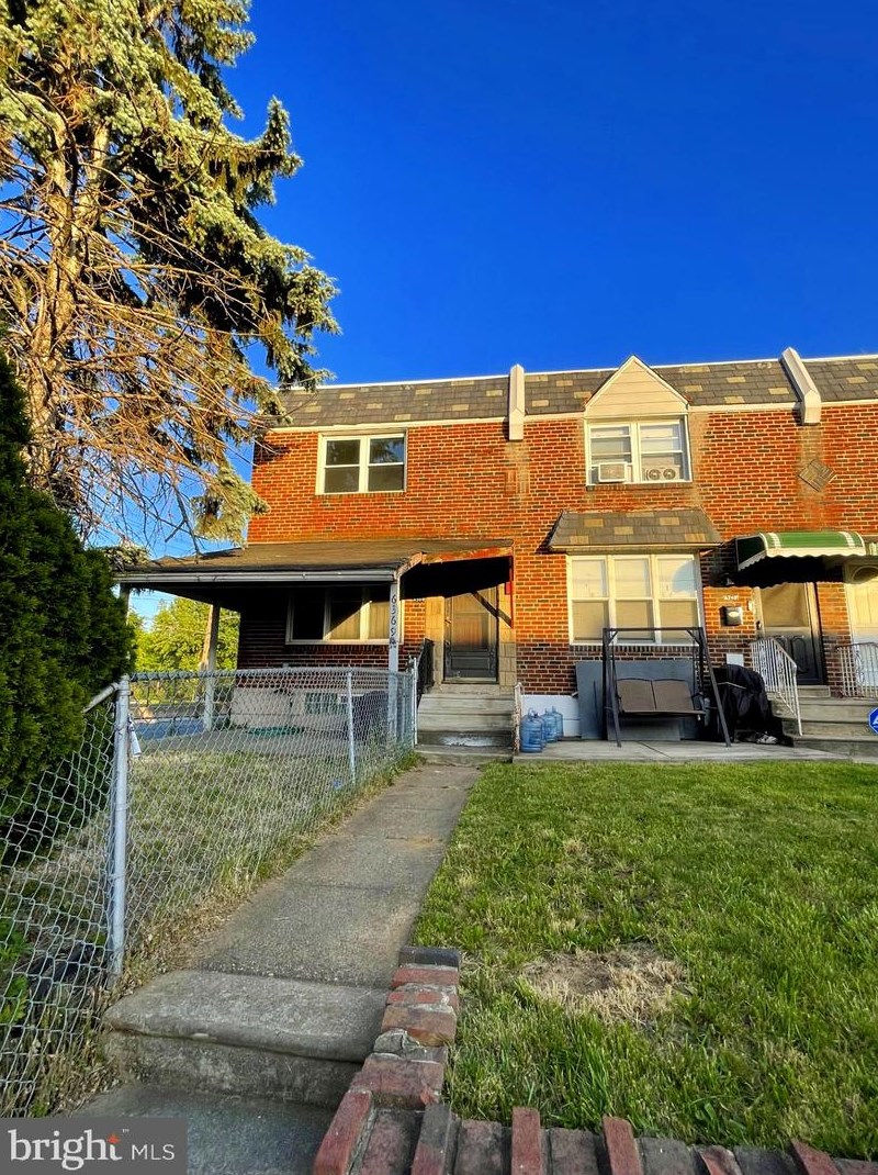 6369 Algard St, Philadelphia, PA 19135-3105