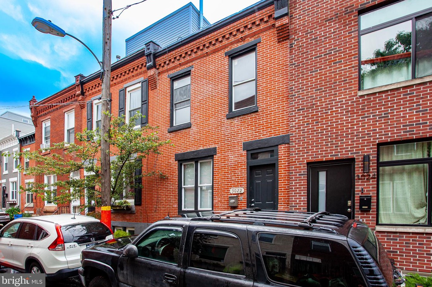 3022 Baltz St, Philadelphia, PA 19121-4406