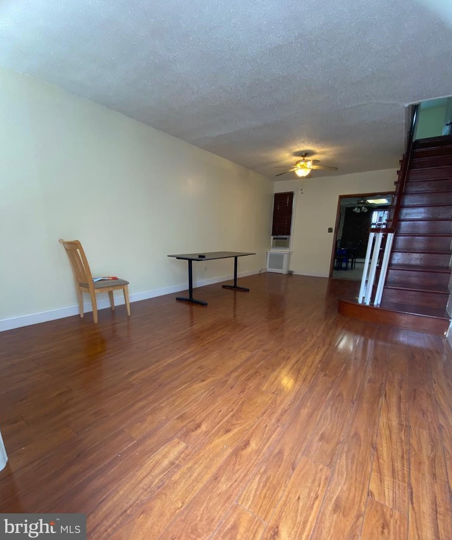 2417 Hutchinson St, Philadelphia PA  19148-3725 exterior
