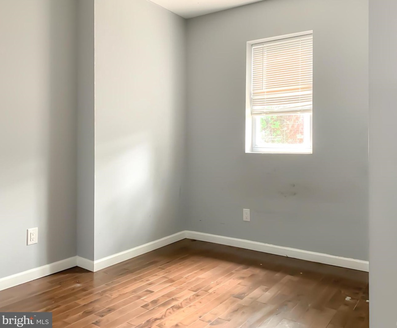 1530 Lindenwood St, Philadelphia PA  19143-5030 exterior