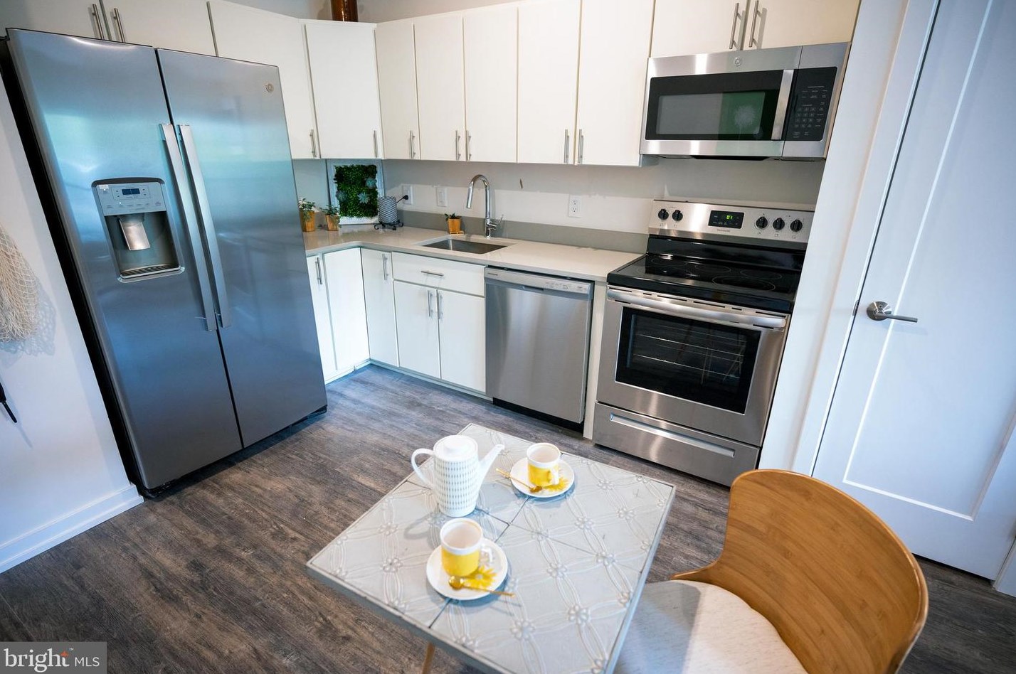 2077 Ridge Ave #2202, Philadelphia, PA 19121