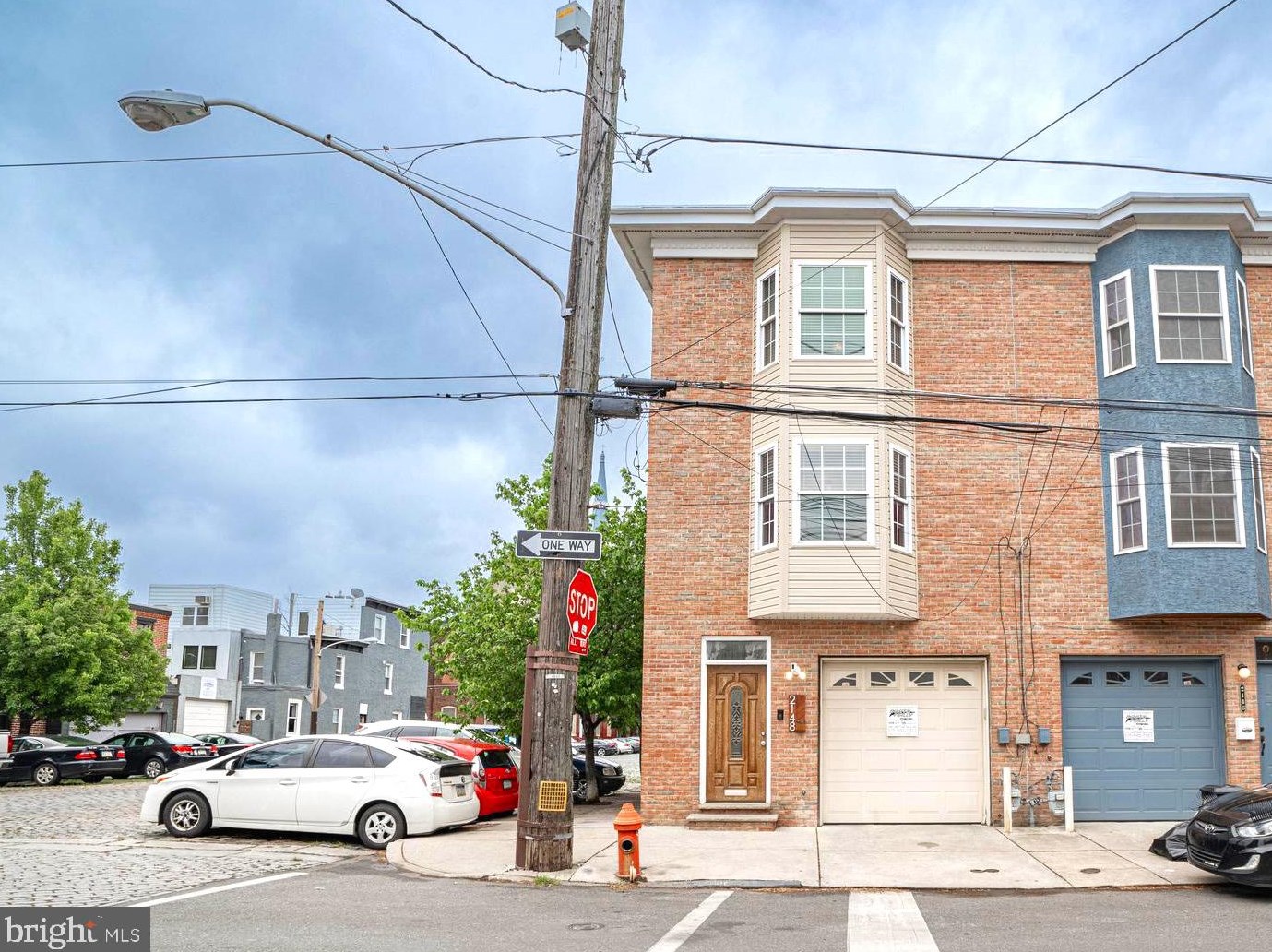 2148 E Sergeant St, Philadelphia, PA 19125