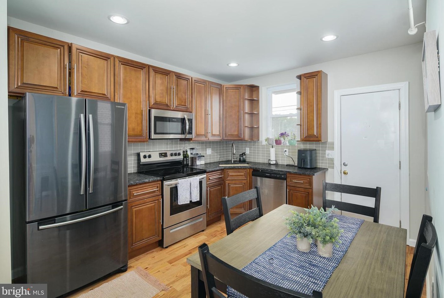 5649 Arlington St, Philadelphia PA  19131-3116 exterior