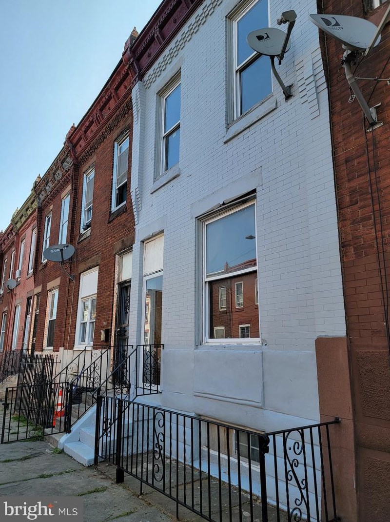 2941 Mascher St, Philadelphia, PA 19133-3908