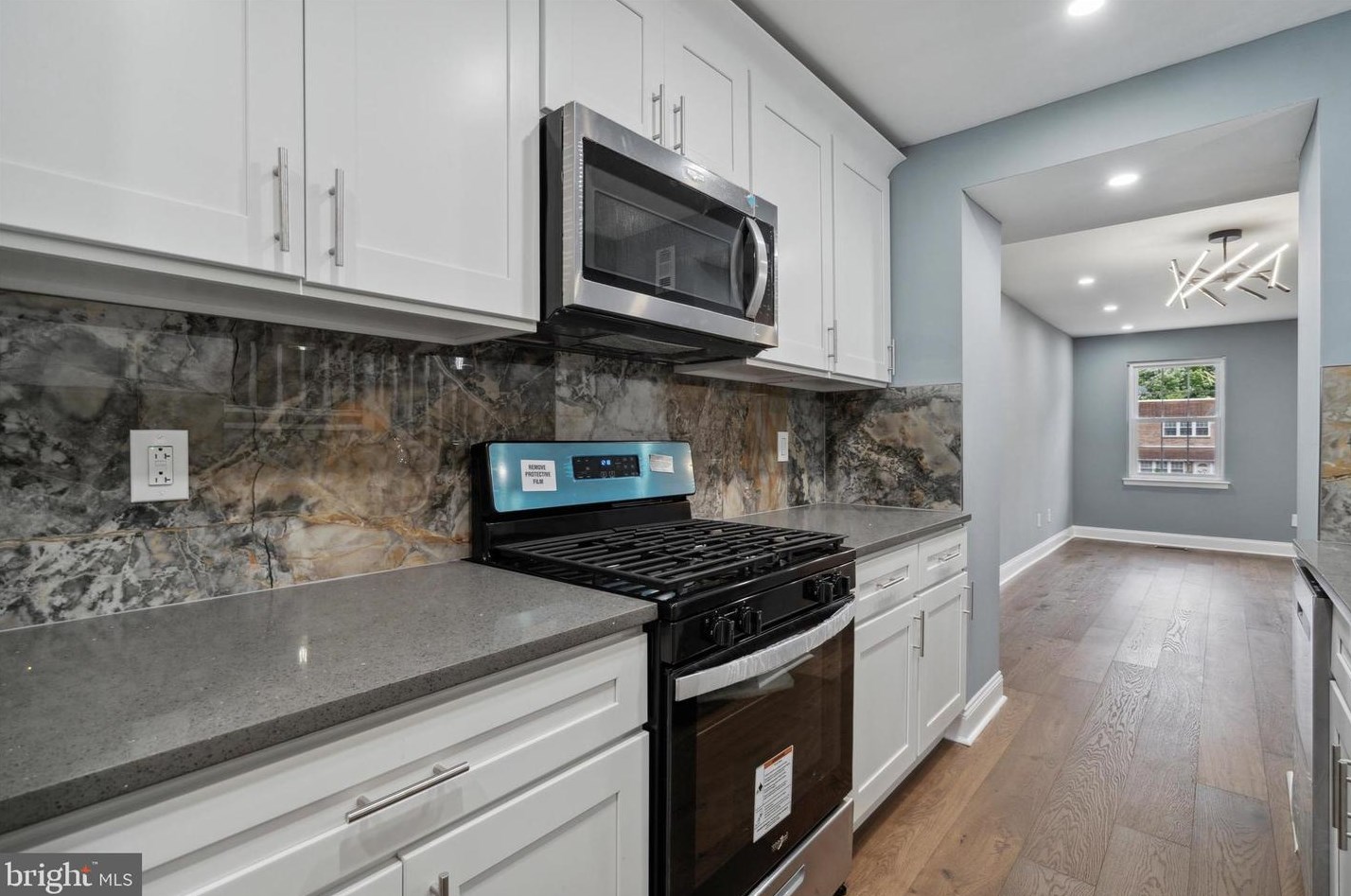 3717 Morrell Ave, Philadelphia PA  19114-1933 exterior