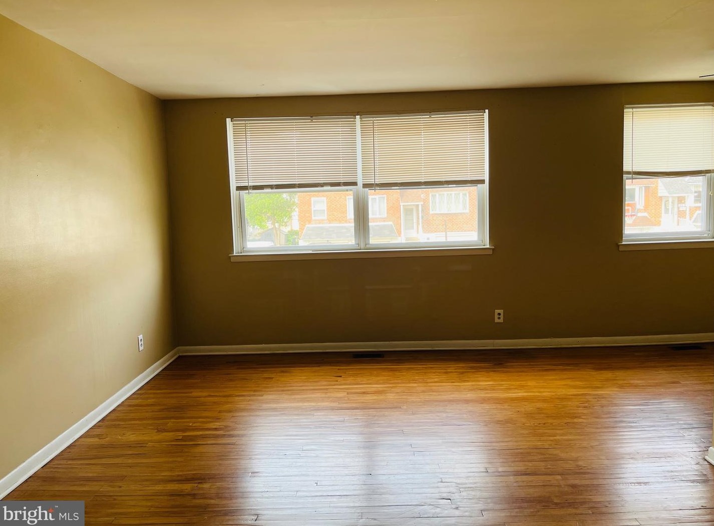 3764 Genesee Dr, Philadelphia PA  19154-3019 exterior