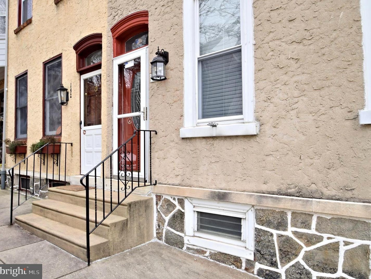 140 Kalos St, Philadelphia PA  19128-3830 exterior
