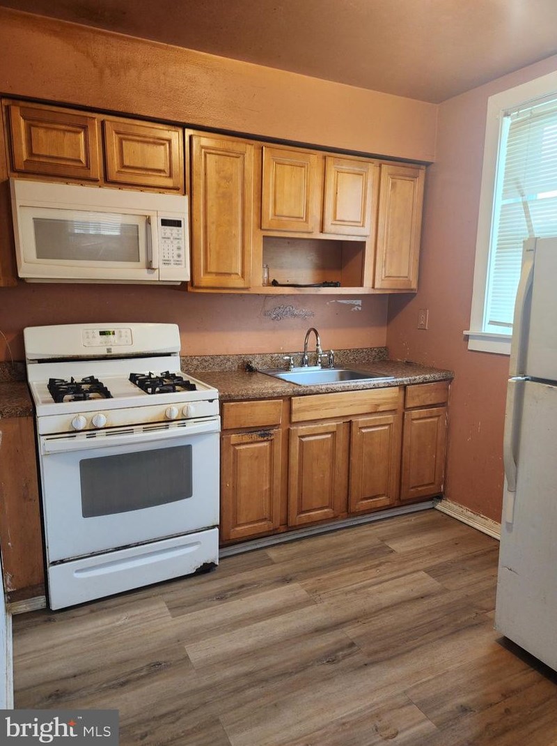 4115 Parrish St, Philadelphia, PA 19104-4833