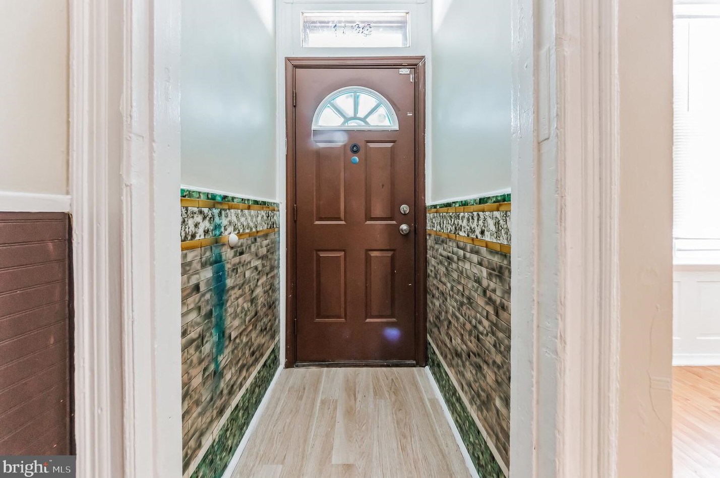 3311 Gratz St, Philadelphia PA  19140-4924 exterior