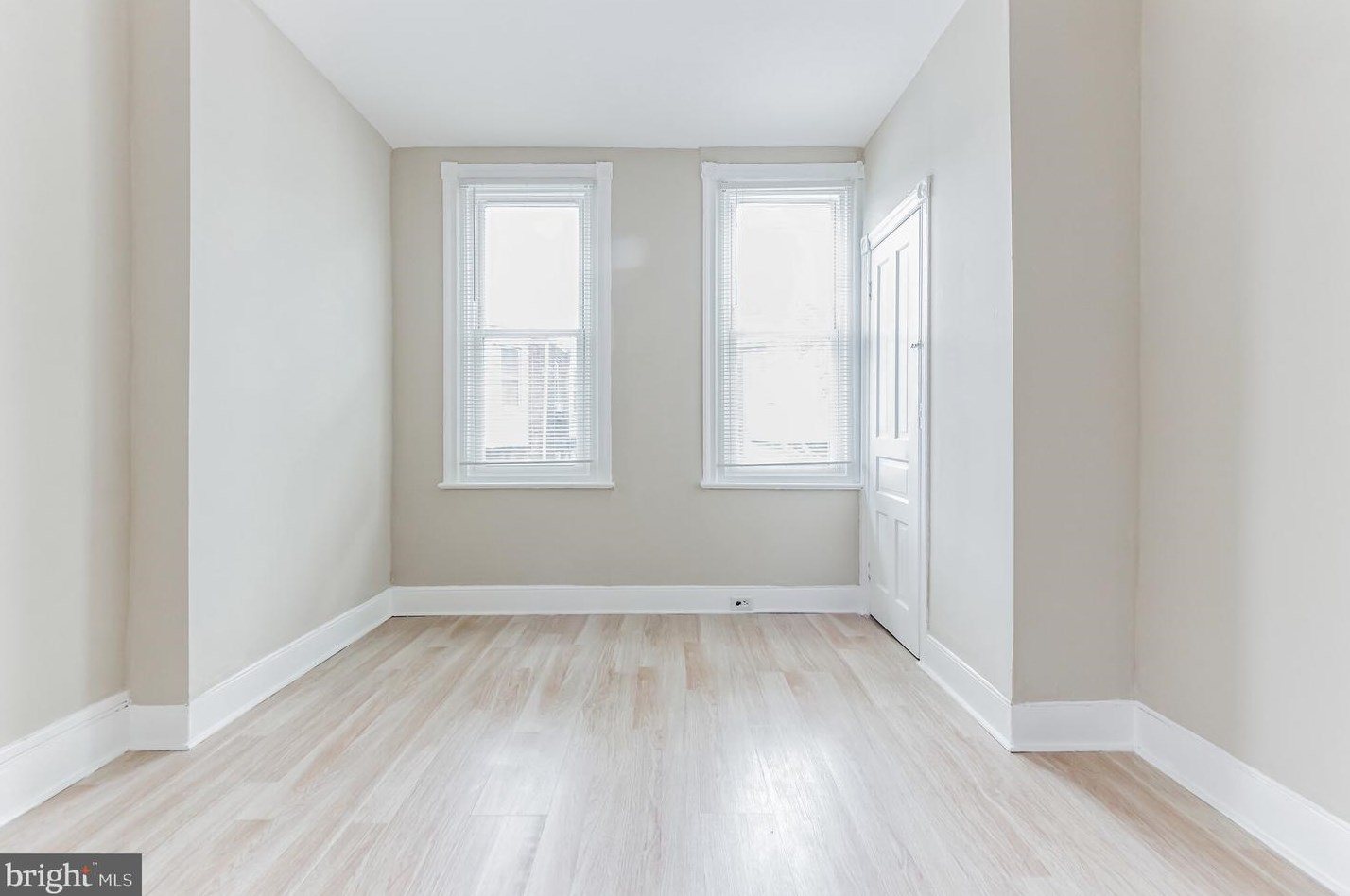 3311 Gratz St, Philadelphia PA  19140-4924 exterior