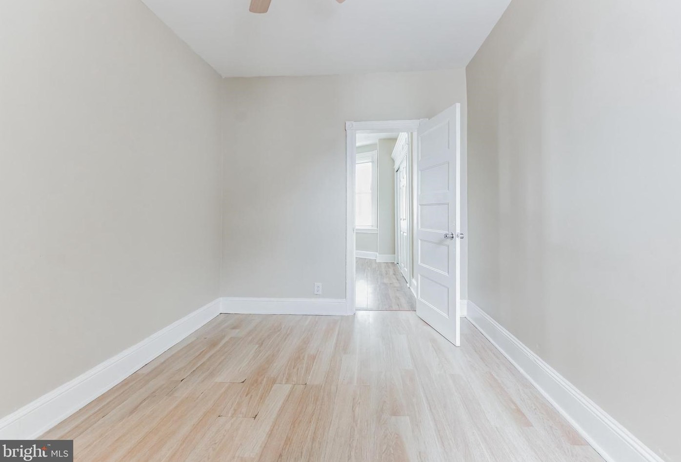 3311 Gratz St, Philadelphia PA  19140-4924 exterior