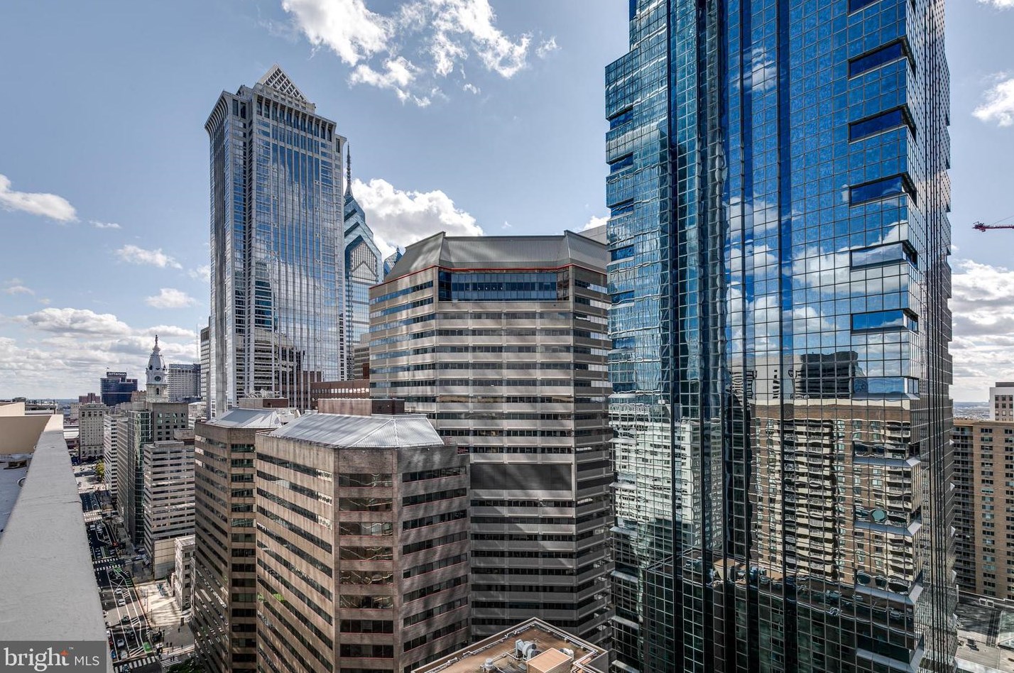 1901 John F Kennedy Blvd, Philadelphia PA 19103-1598 exterior