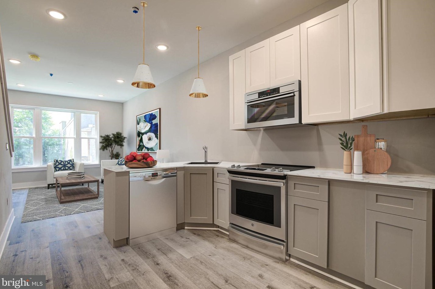5001 Walnut St, Philadelphia, PA 19139-4250