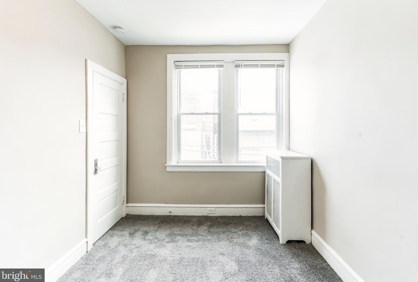 189 Tiber St, Philadelphia PA  19140-1626 exterior