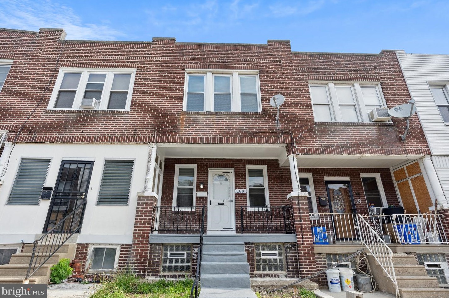 189 Tiber St, Philadelphia PA  19140-1626 exterior