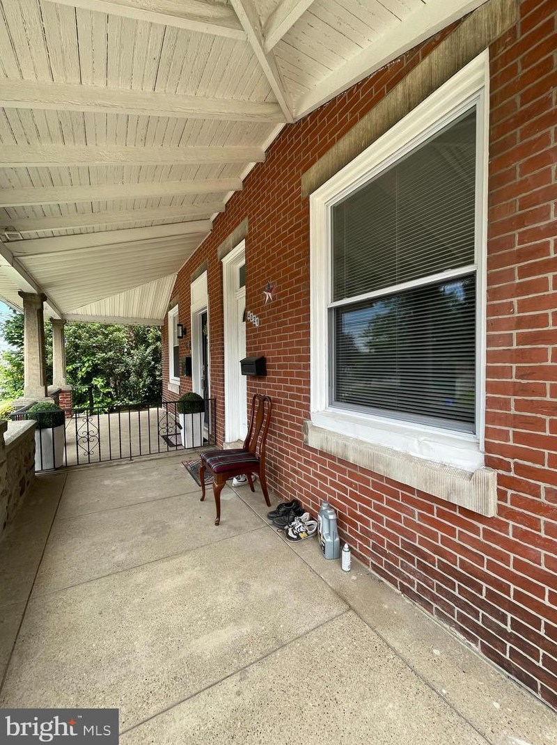 4021 Unruh Ave, Philadelphia, PA 19135-2524