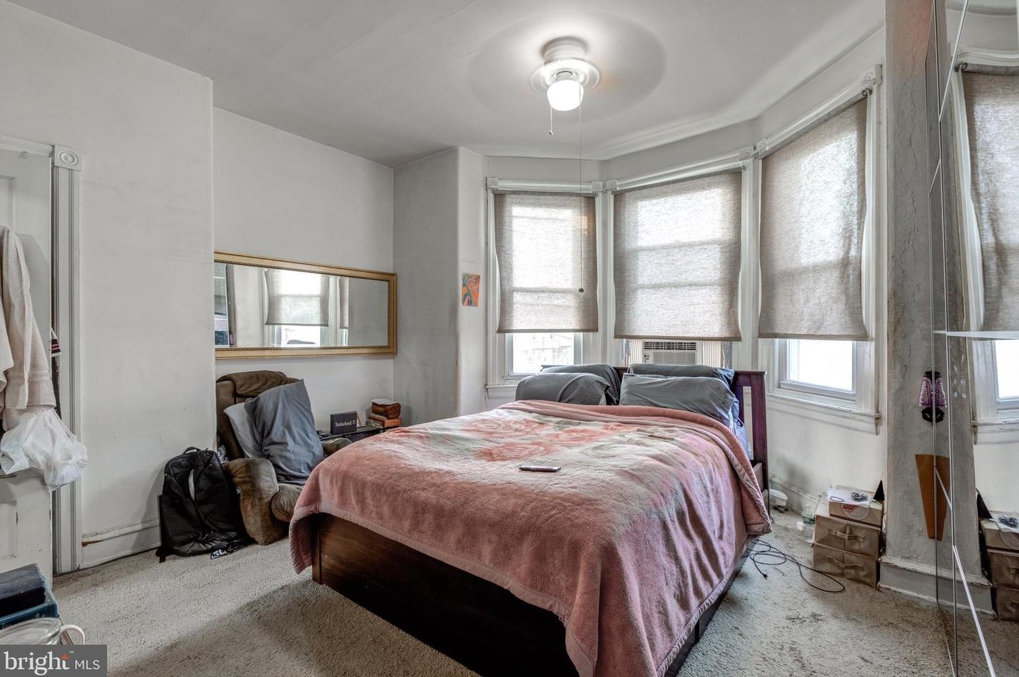 540 Somerville Ave, Philadelphia PA 19120-3209 exterior