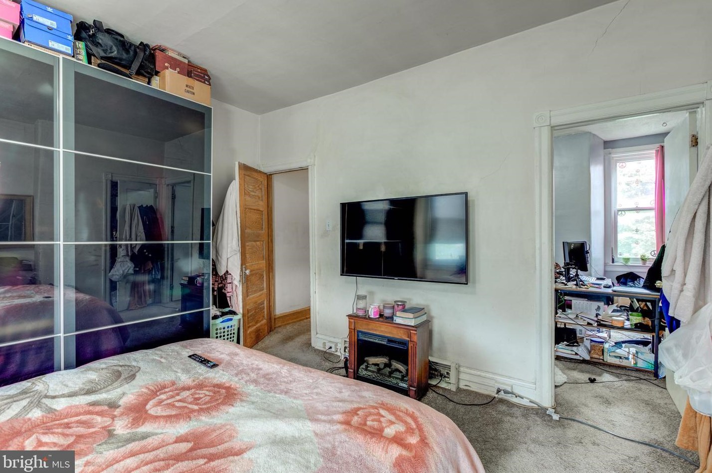 540 Somerville Ave, Philadelphia PA 19120-3209 exterior