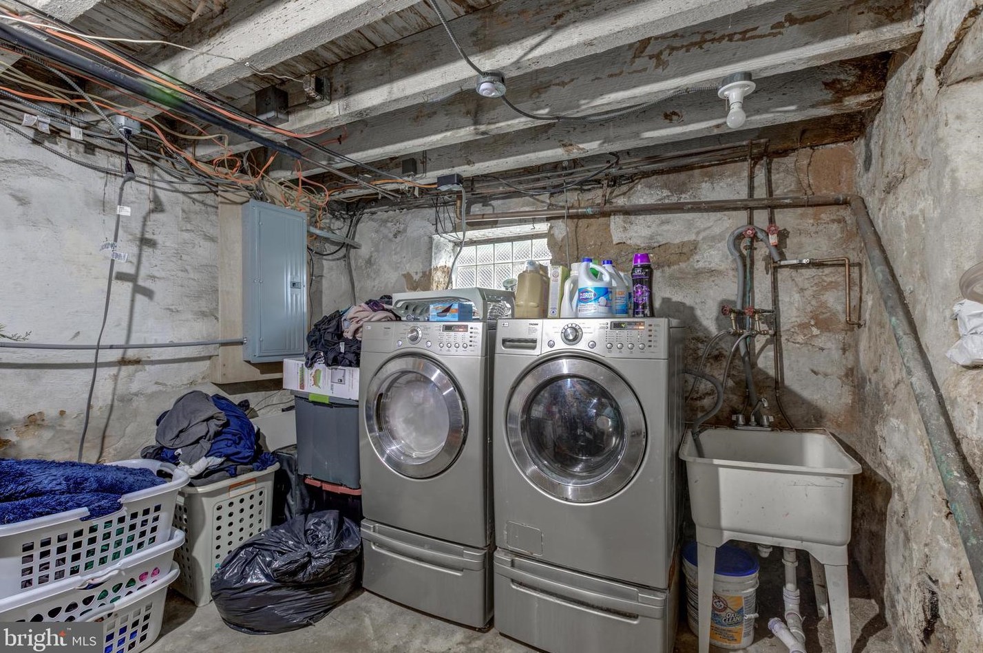 540 Somerville Ave, Philadelphia PA 19120-3209 exterior