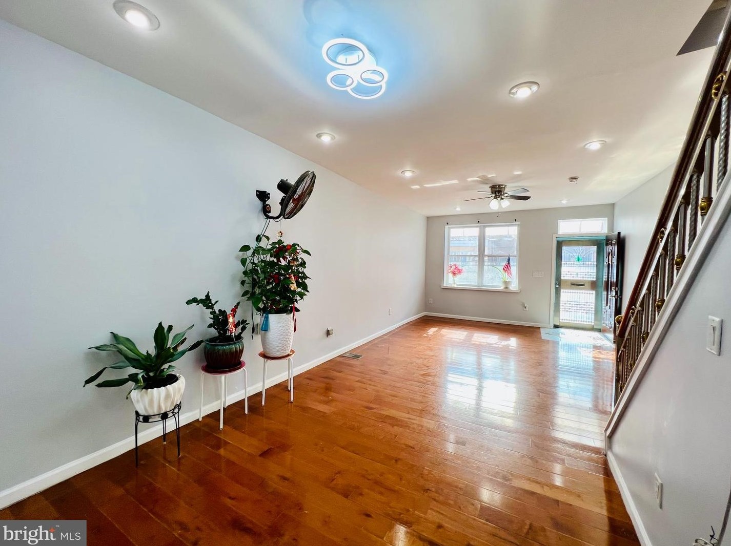 2619 7th St, Philadelphia PA 19148-4609 exterior