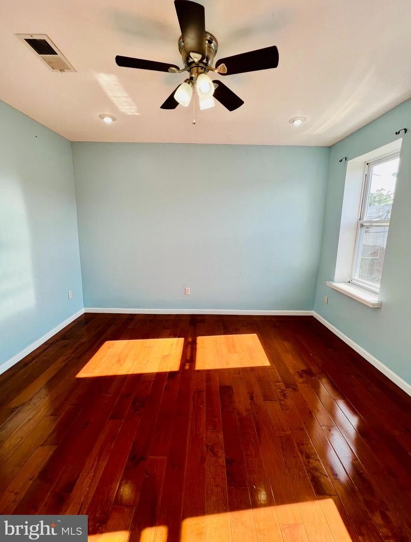 2619 7th St, Philadelphia PA 19148-4609 exterior