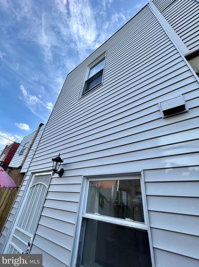 2619 7th St, Philadelphia PA 19148-4609 exterior