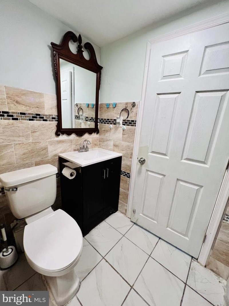 2619 7th St, Philadelphia PA 19148-4609 exterior